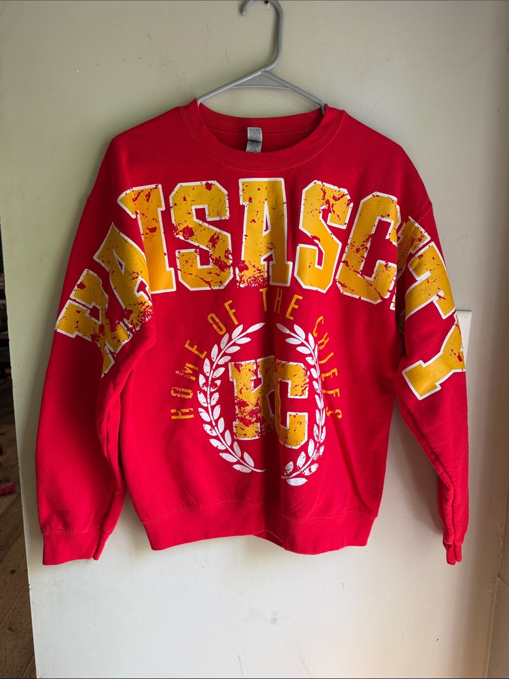 Gildan Red & Yellow Kansas City Chiefs Sweatshirt